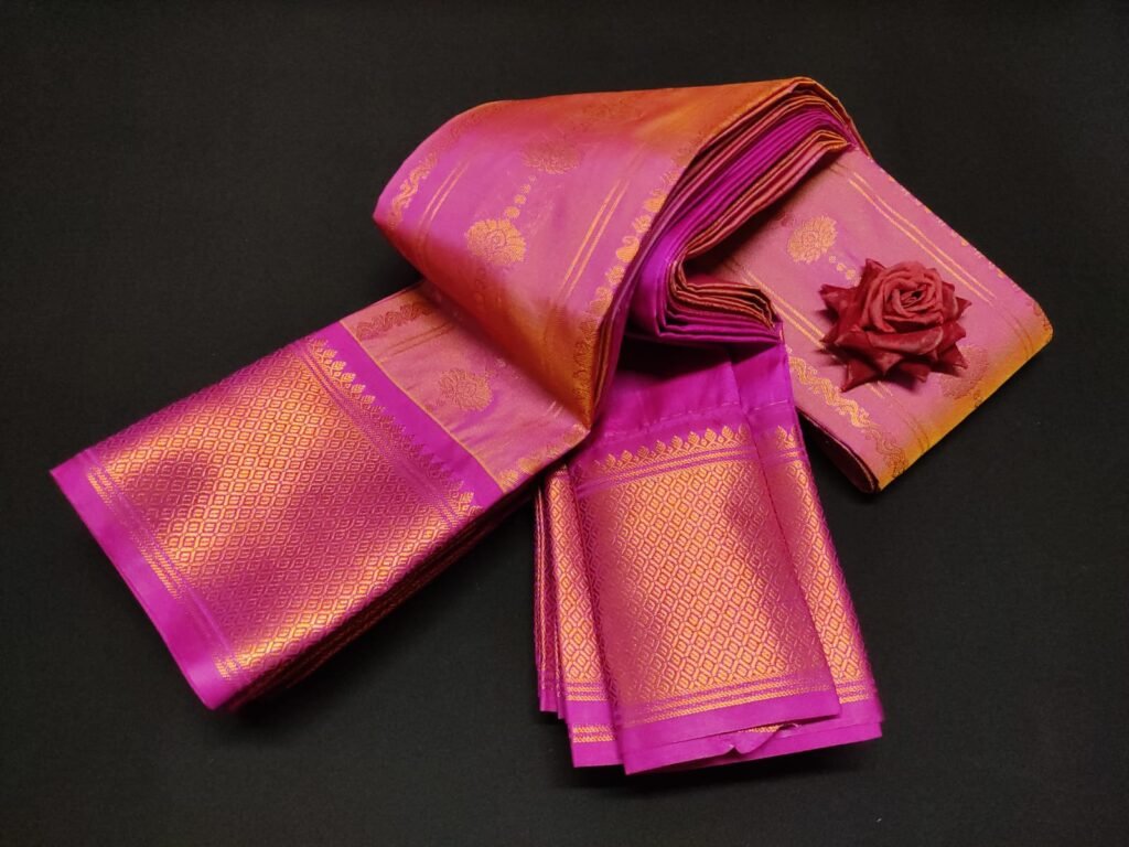 Kanchi soft silk sarees 734471.jpg