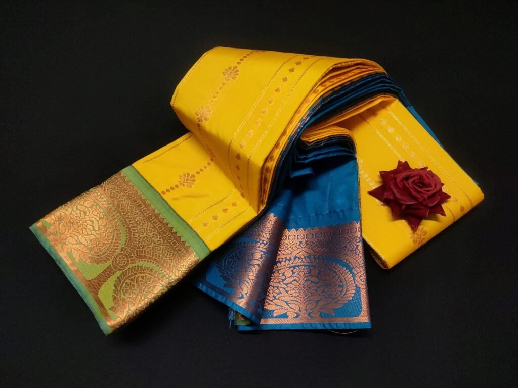 Kanchi soft silk sarees 739343.jpg