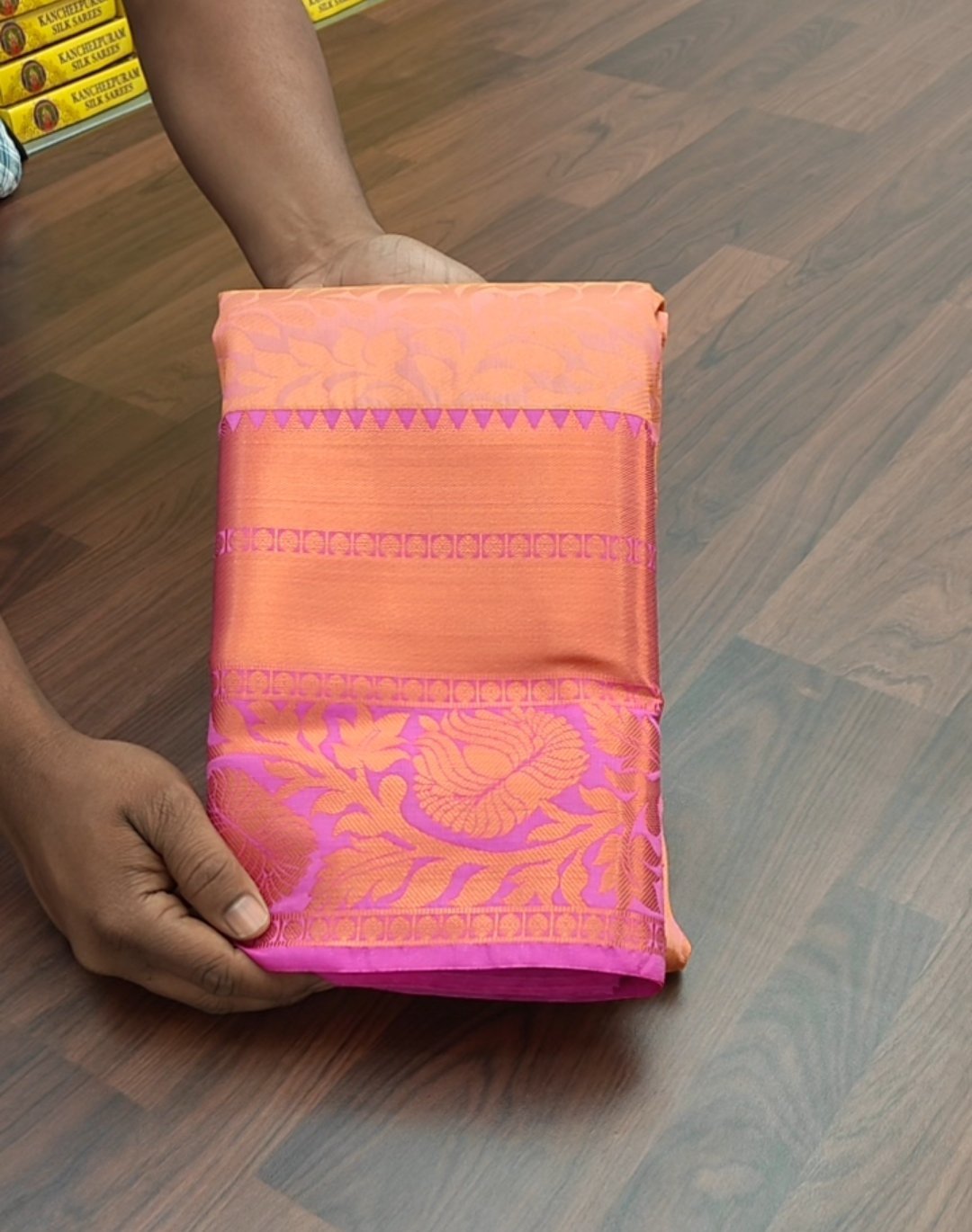 2026/01/872000-1.jpg 872000.jpg