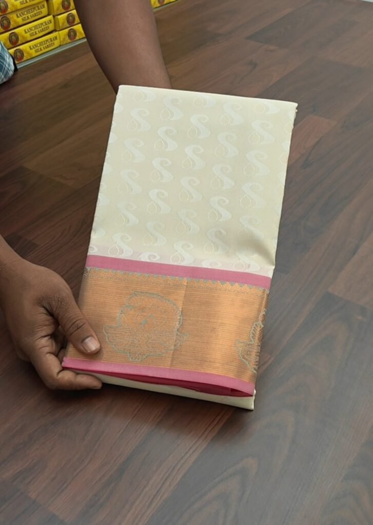 Poontamil model sarees 887646.jpg